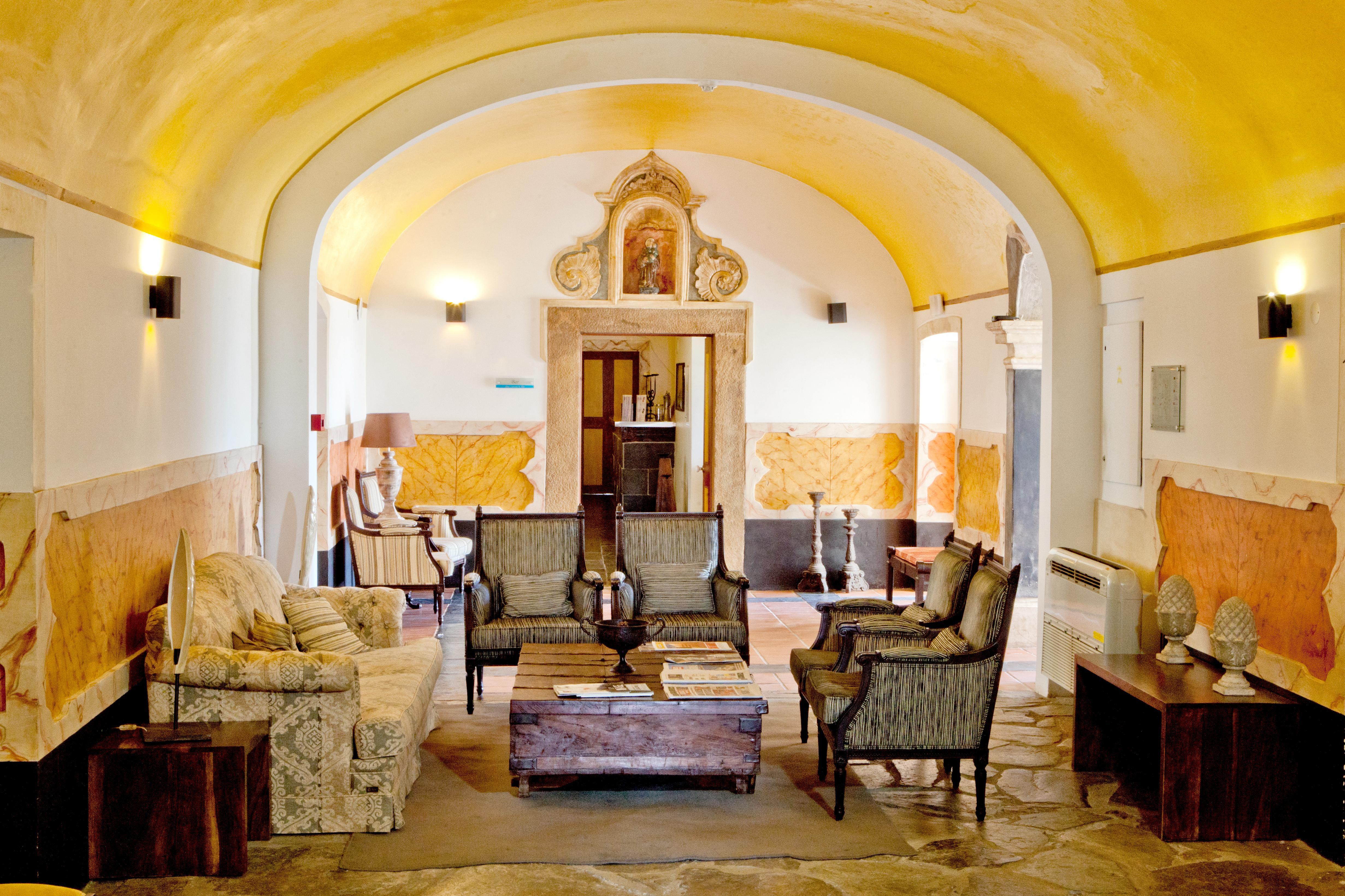 Convento D'Alter Hotel อัลเตอร์ โด โช ภายนอก รูปภาพ